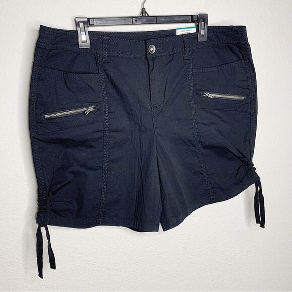 NWT Style & Co Black Core Shorts Mid Rise 7" Inseam Size 16 $39.50 - Picture 1 of 8